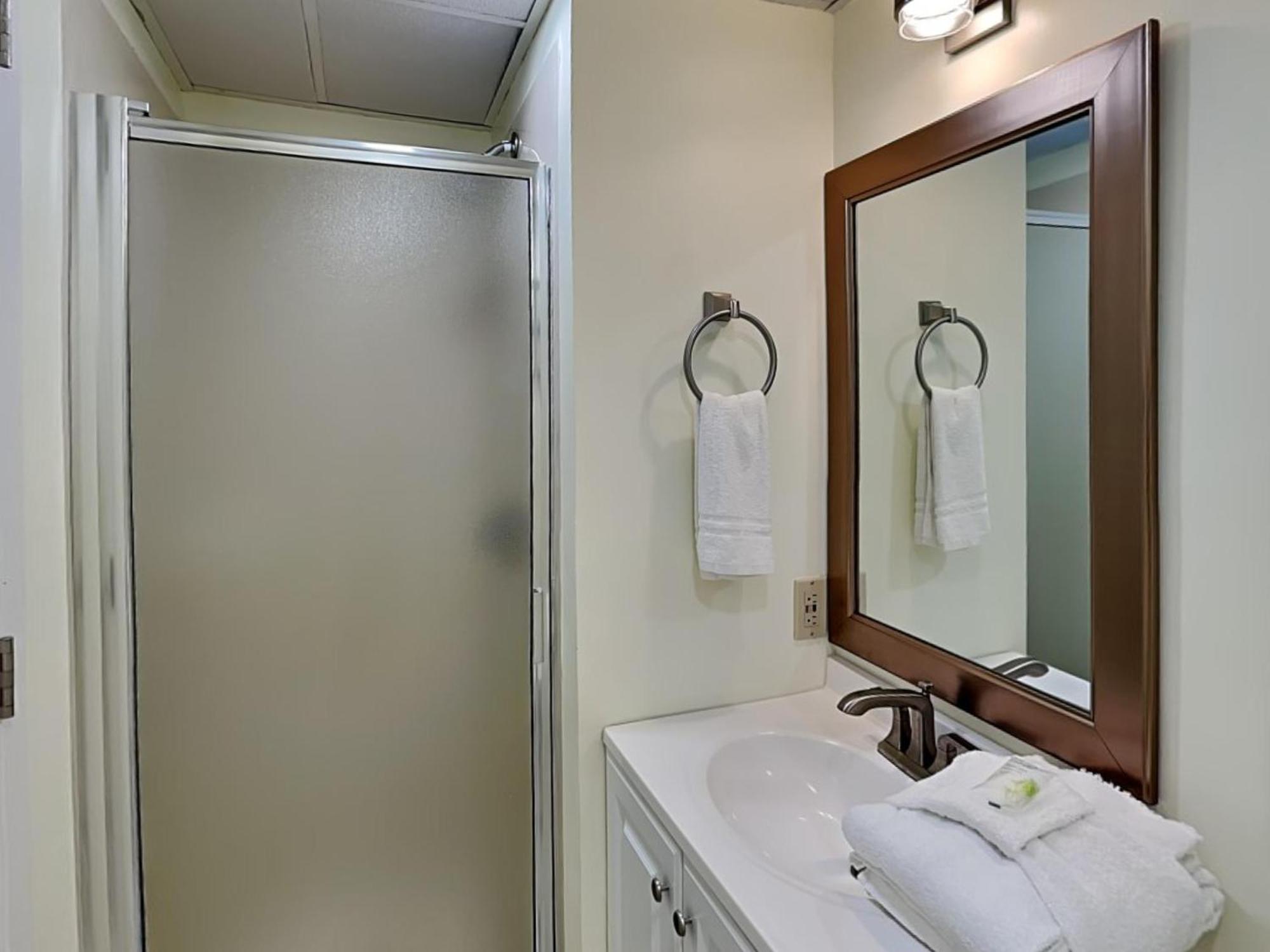 Apartment Edgewater 703