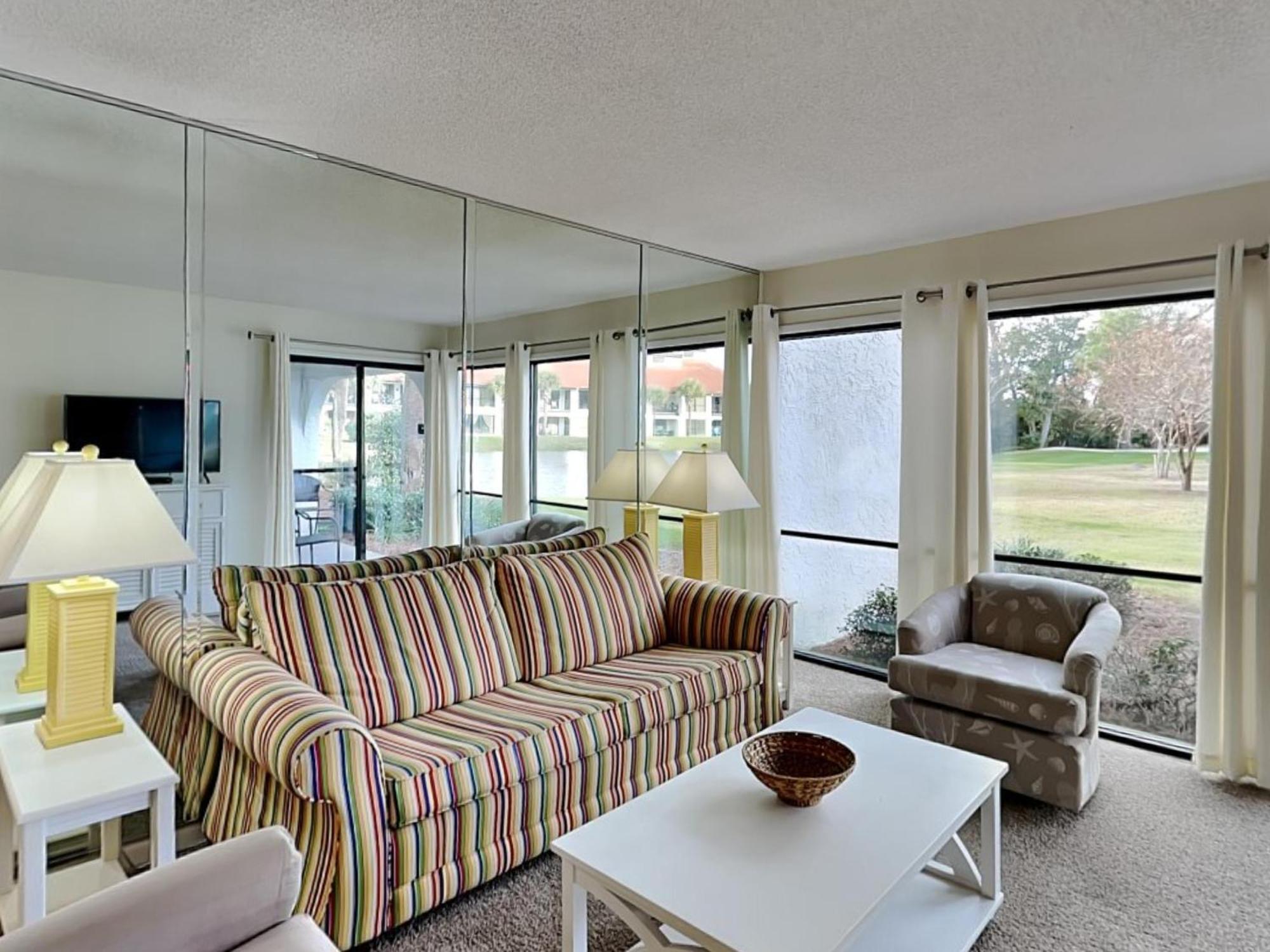 Edgewater 703 Apartment *